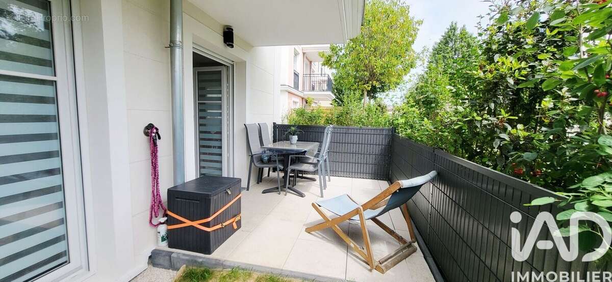 Photo 2 - Appartement à LE BLANC-MESNIL