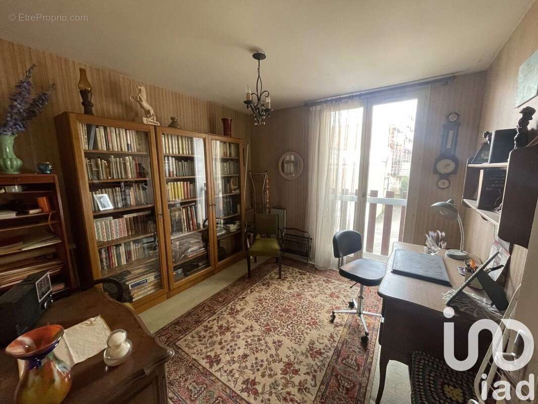 Photo 7 - Appartement à MONTEREAU-FAULT-YONNE