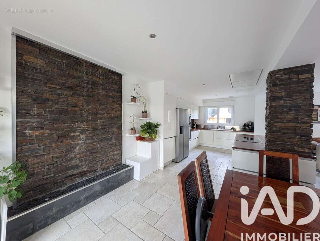 Photo 5 - Maison à CORMEILLES-EN-PARISIS