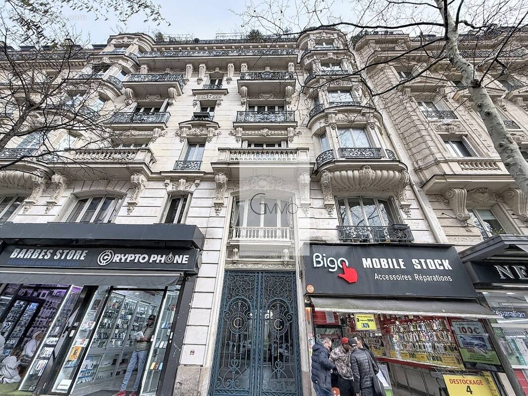 Commerce à PARIS-18E