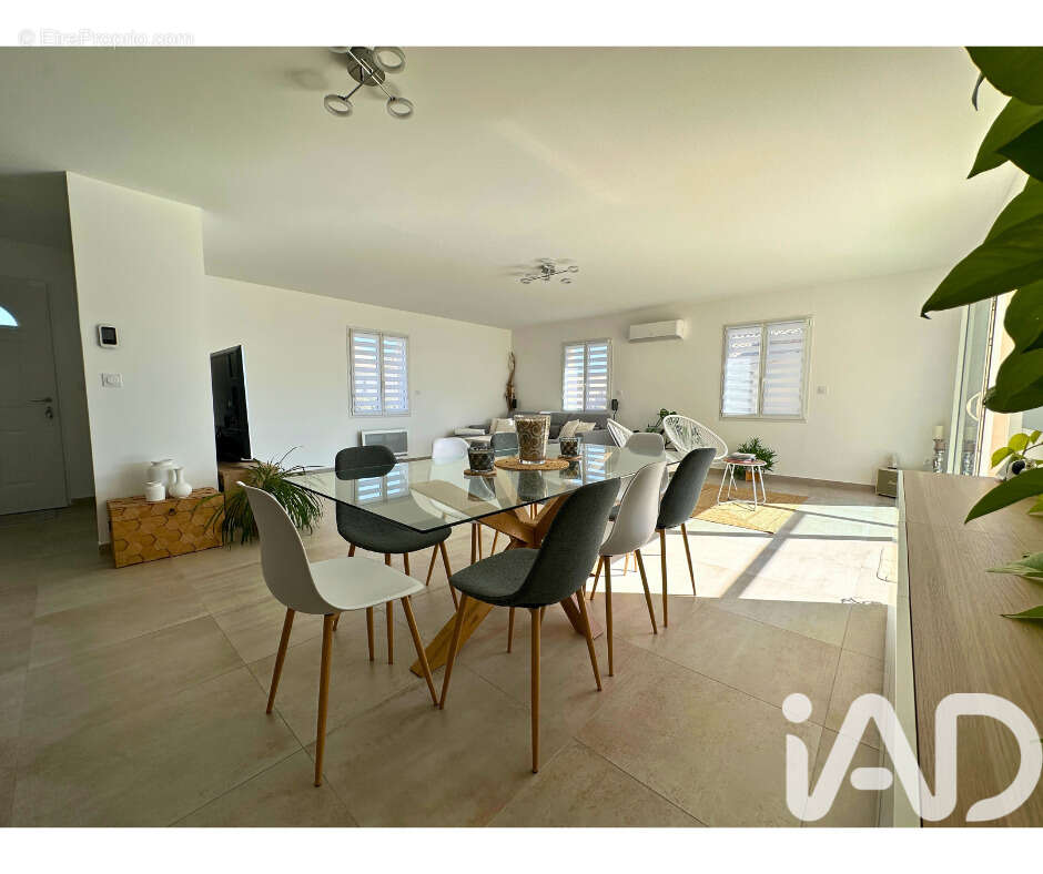 Maison 115 m² à Violes  - photo 8