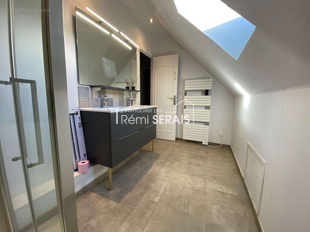 Maison à AUNAY-SUR-ODON