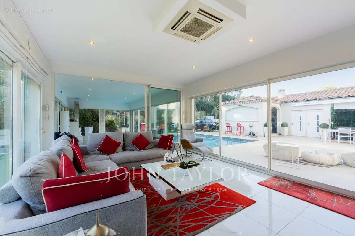 Maison à SEPTEMES-LES-VALLONS