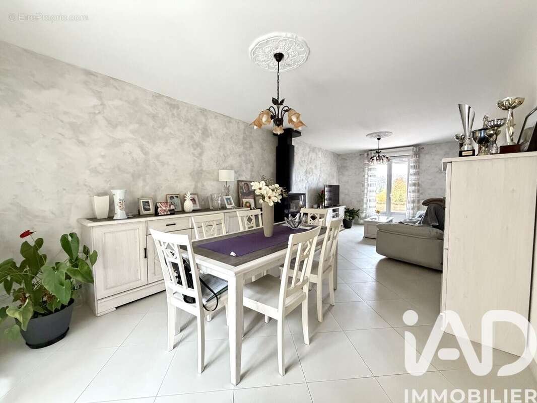 Photo 2 - Maison à LA NORVILLE