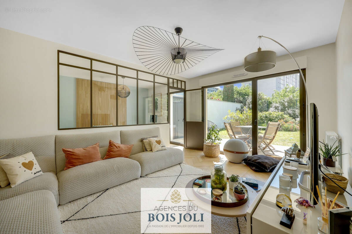 Appartement à ISSY-LES-MOULINEAUX
