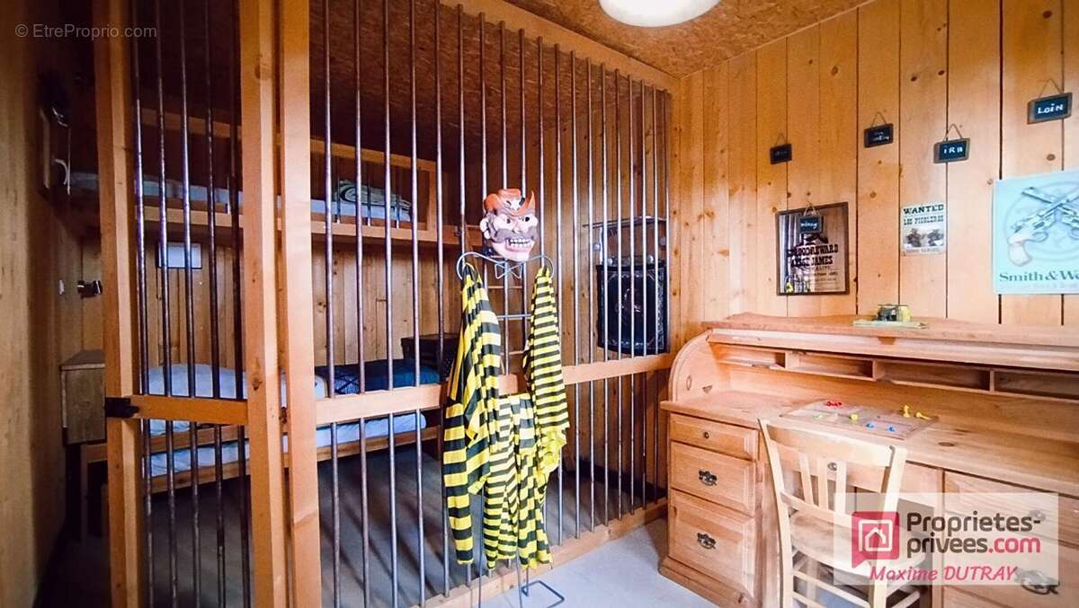 Maison à CHATEAU-RENAULT