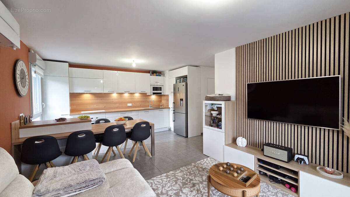 Appartement à CLUSES