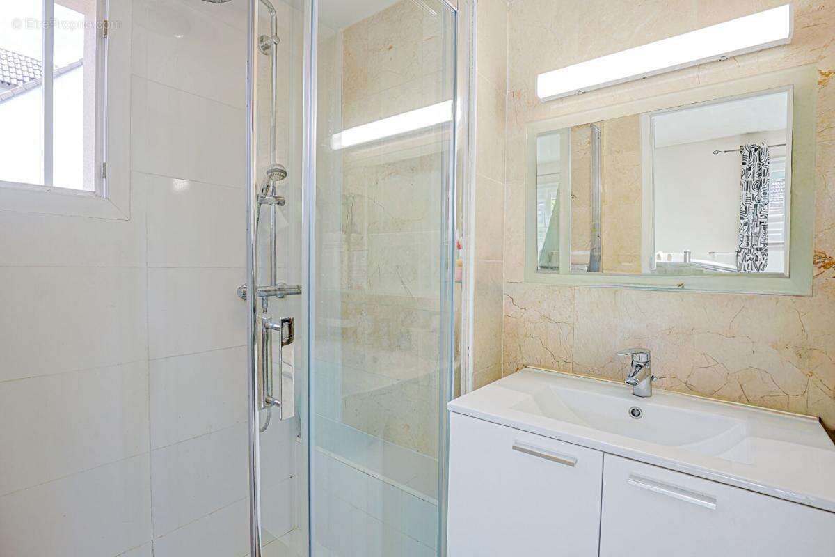 Maison Saulx Les Chartreux  7 pièce(s) 149,47m2 - photo 15