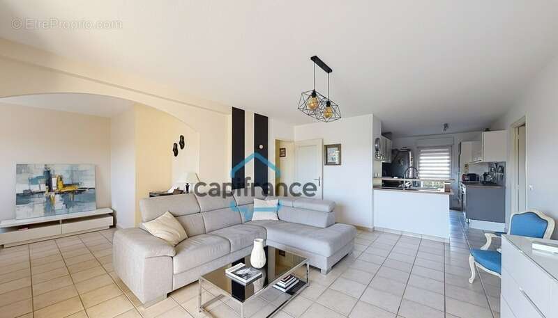 Appartement à vendre 4 pièces LA SEYNE SUR MER (83) - photo 7
