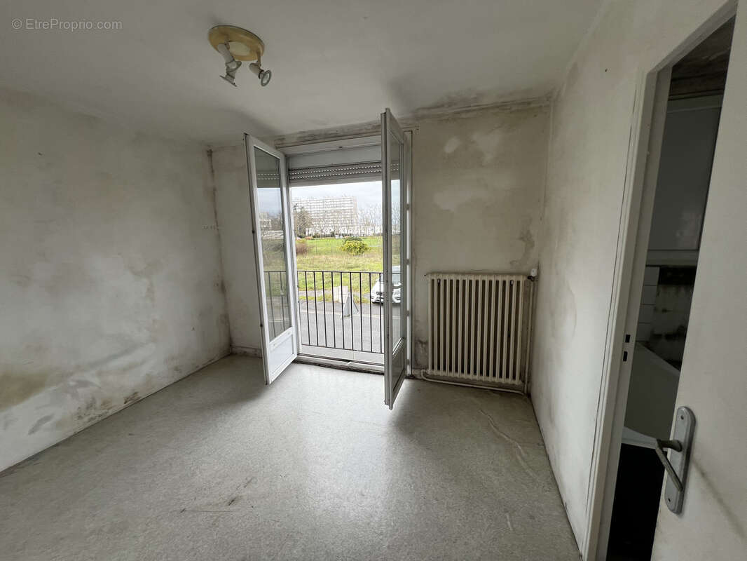 Maison à CHATELLERAULT