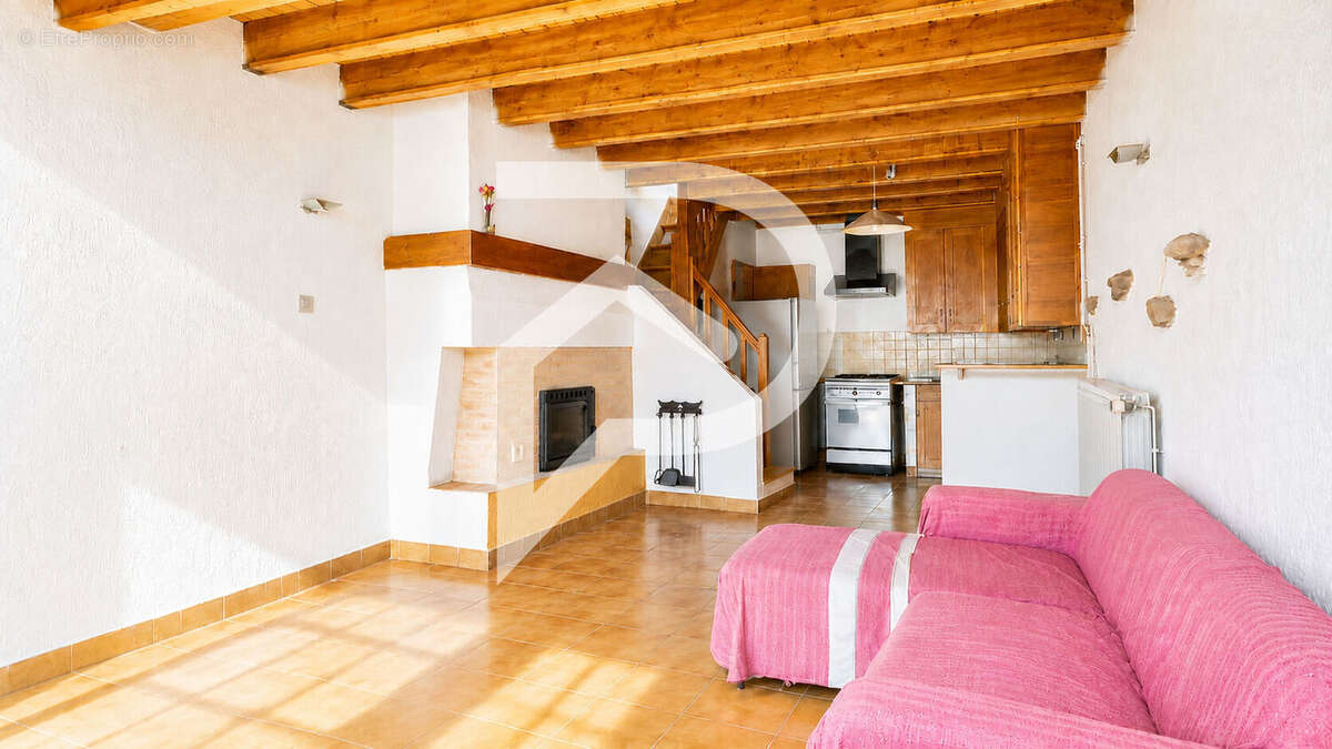 Maison de village de 73,34 m² avec dépendance - photo 3