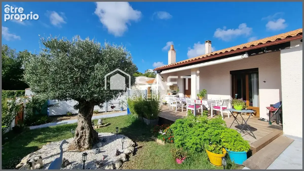Photo 1 - Maison à LE GUA