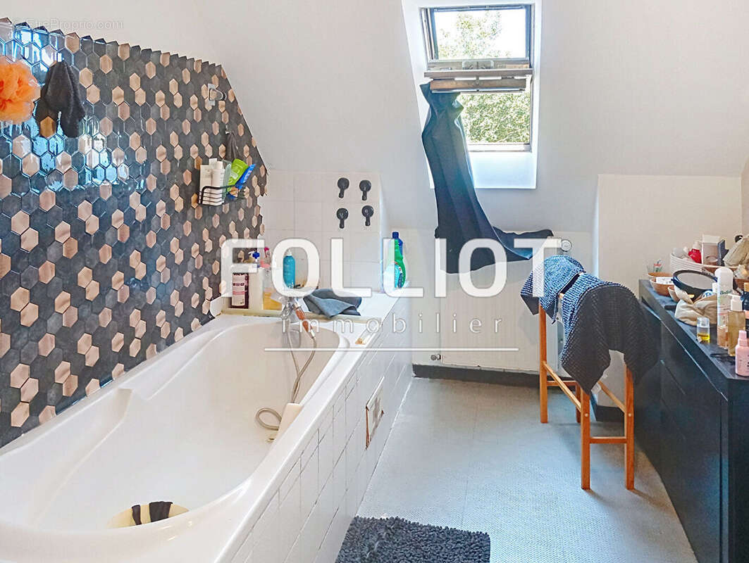 Immeuble  avec restaurant et appartement à vendre à Baupte - Réf. 147016 - photo 9