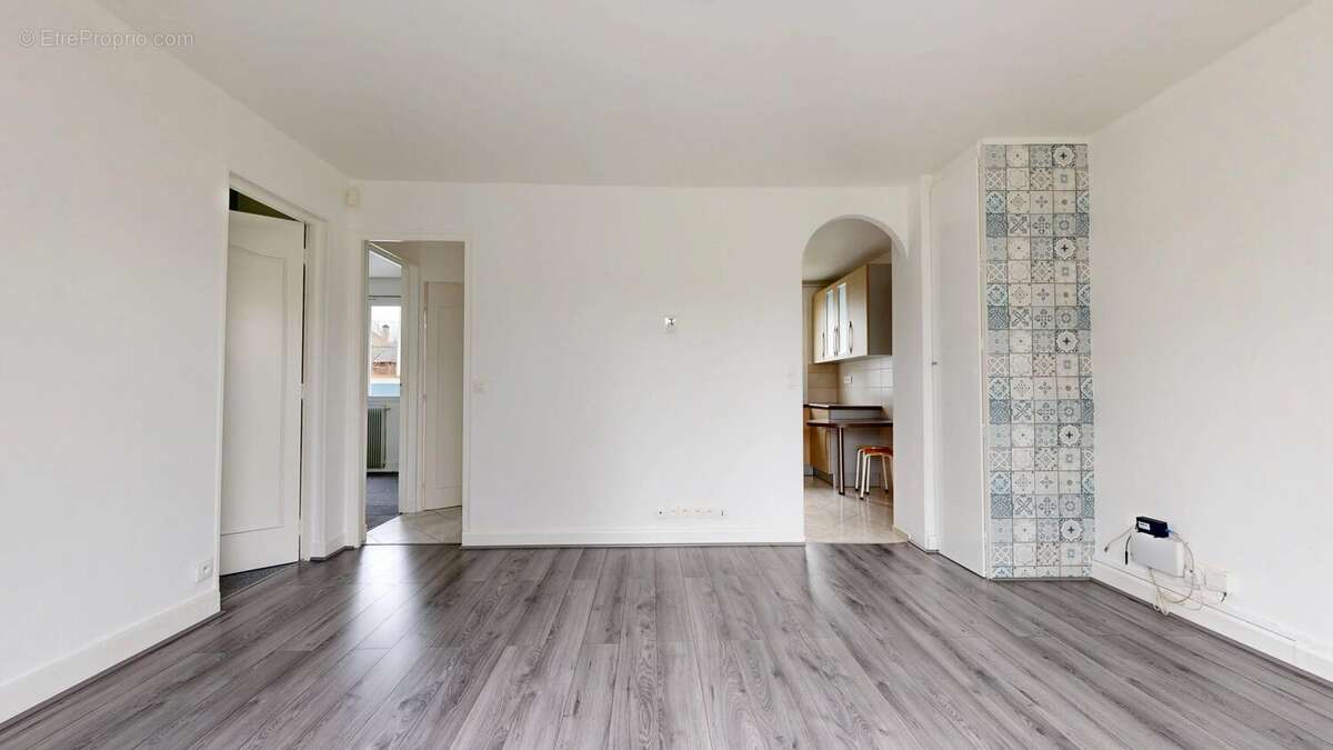 Appartement à LE RAINCY