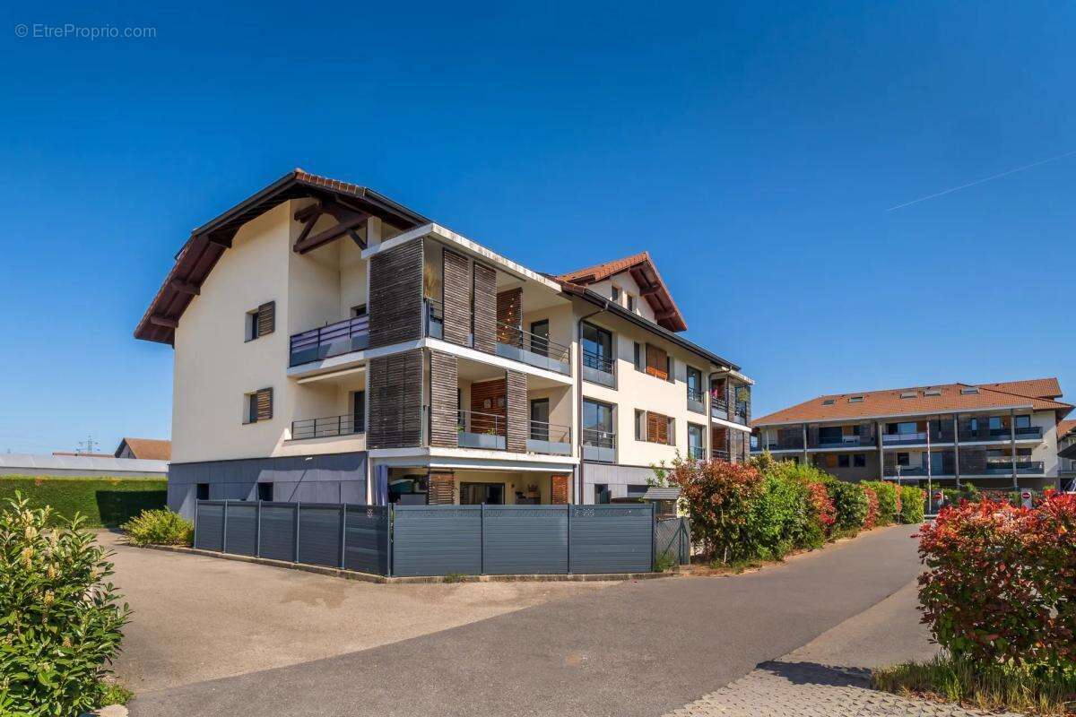 Appartement à ARTHAZ-PONT-NOTRE-DAME