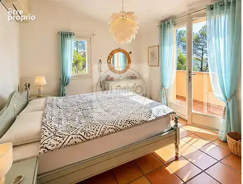 Magnifique Villa avec piscine sur 16000 m2 avec vue imprenable !! - photo 8