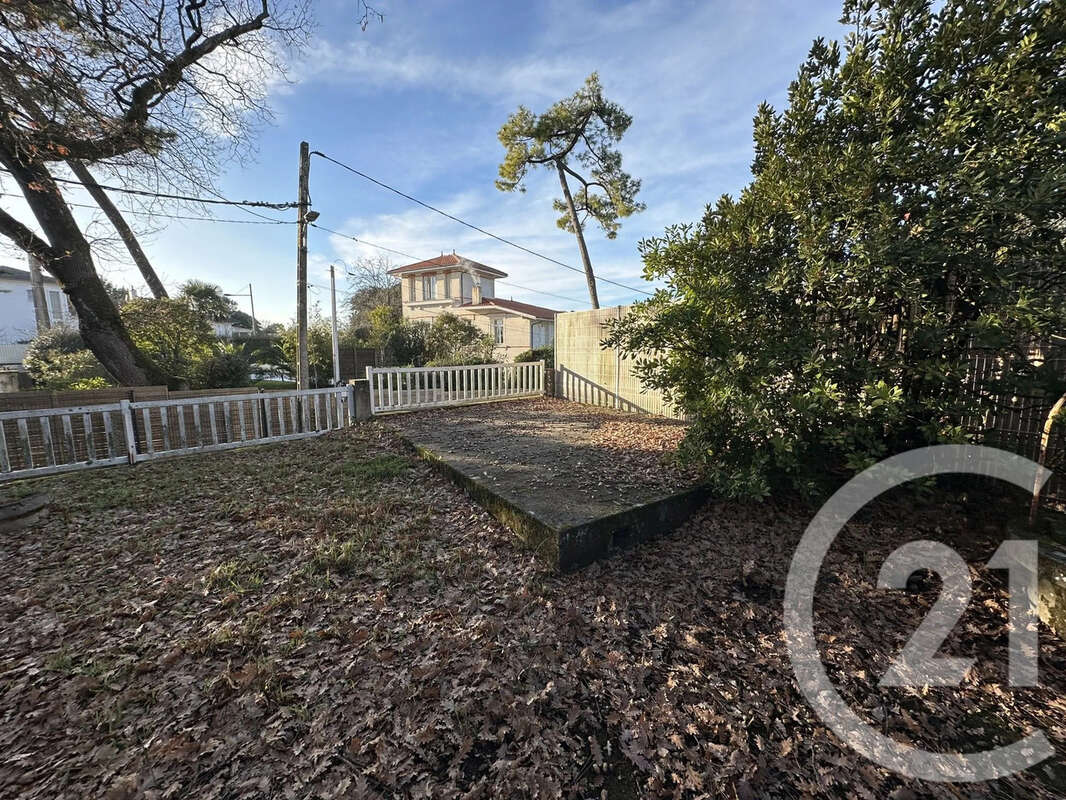 Maison à SAINT-GEORGES-DE-DIDONNE