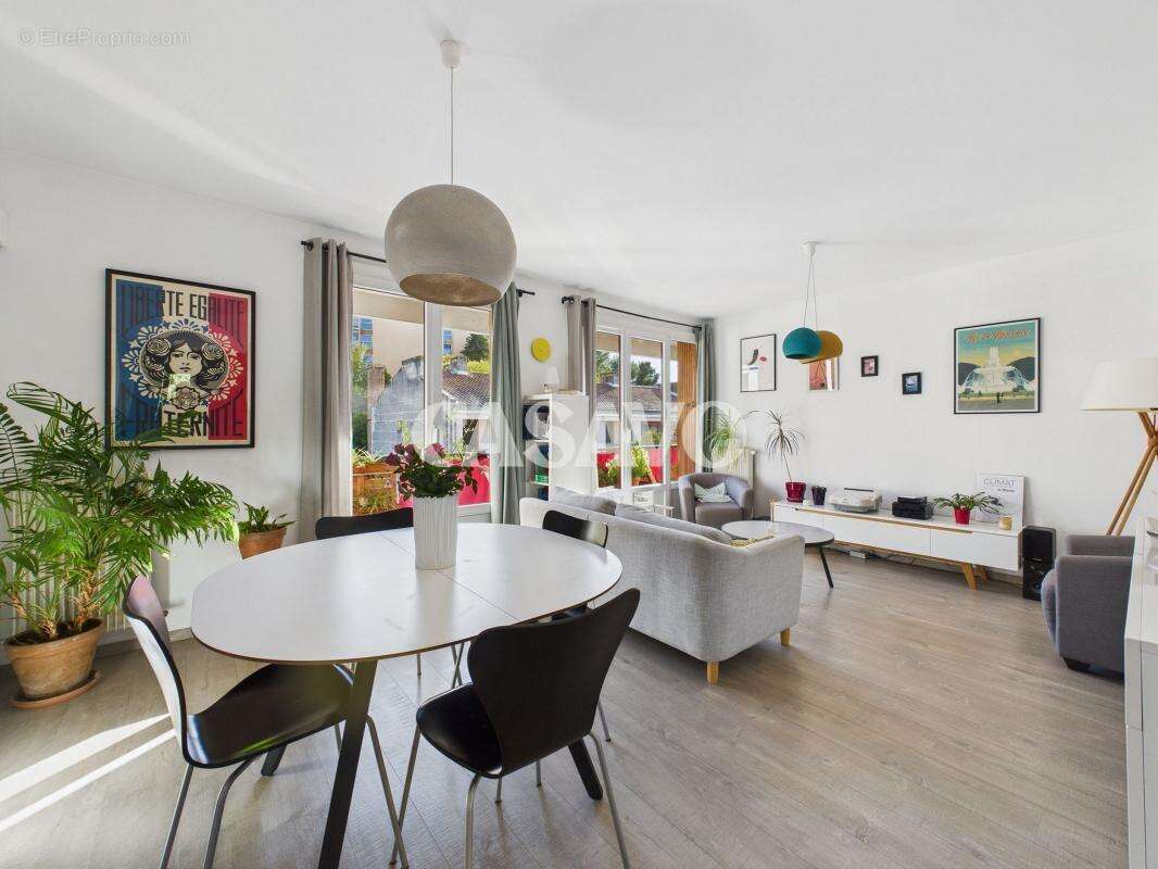 Appartement à AIX-EN-PROVENCE