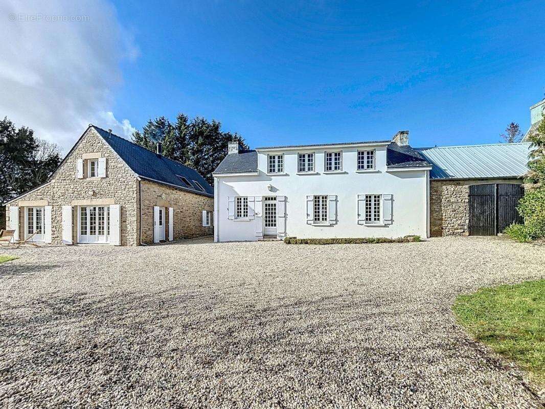 Maison à CLOHARS-CARNOET