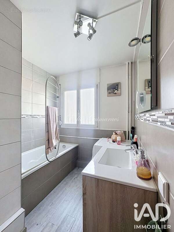 Photo 6 - Appartement à SARTROUVILLE