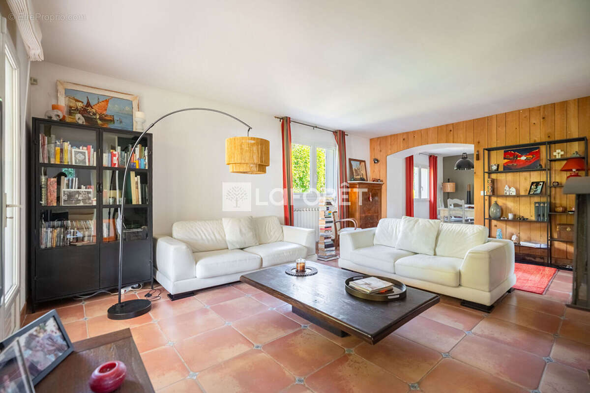 Maison à MARSEILLE-11E