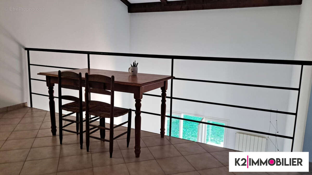 Maison à MONTELIMAR