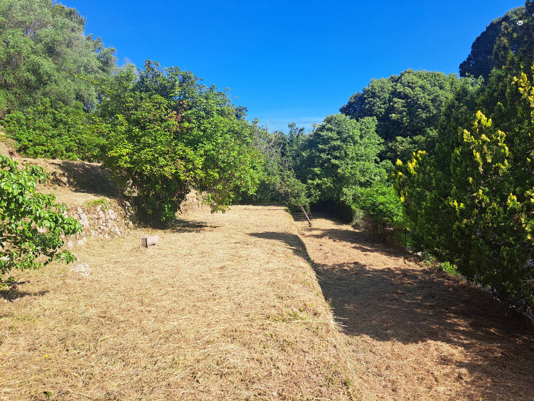 Autre à GRASSE