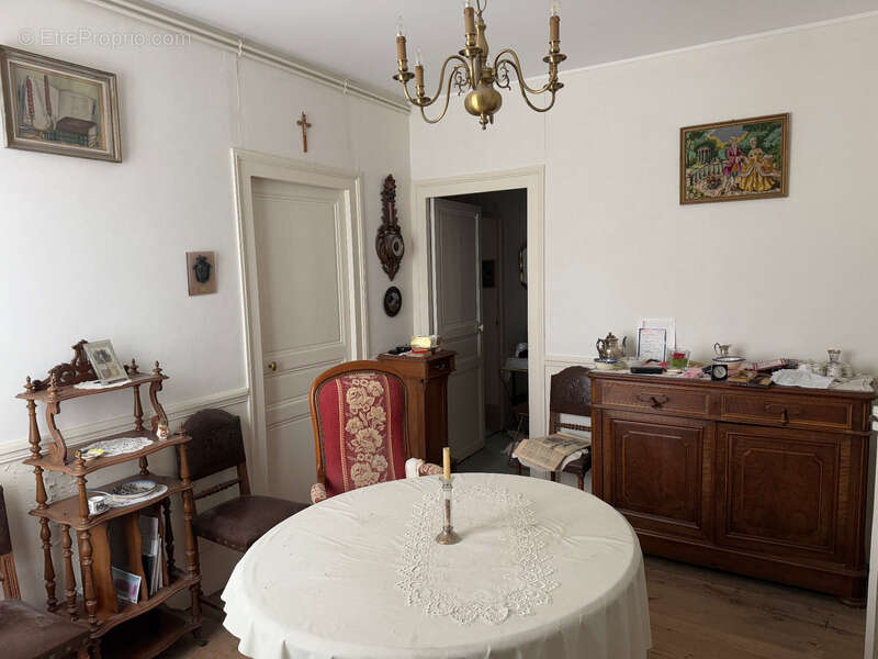 Maison à GRISY-LES-PLATRES