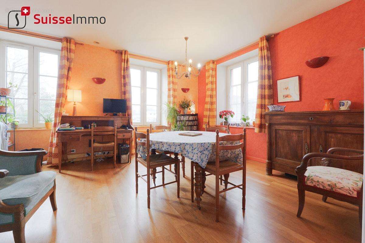 Maison Montbeliard 8 pièces 151 m2 - photo 4
