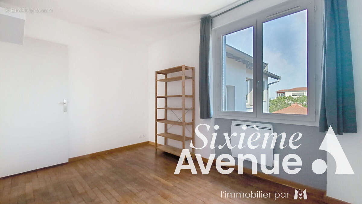Appartement Saint Priest 3 pièces - photo 5