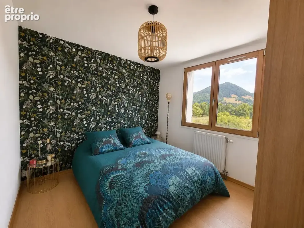 VOIRON – Appartement 5 pièces rénové avec vue panoramique - photo 14