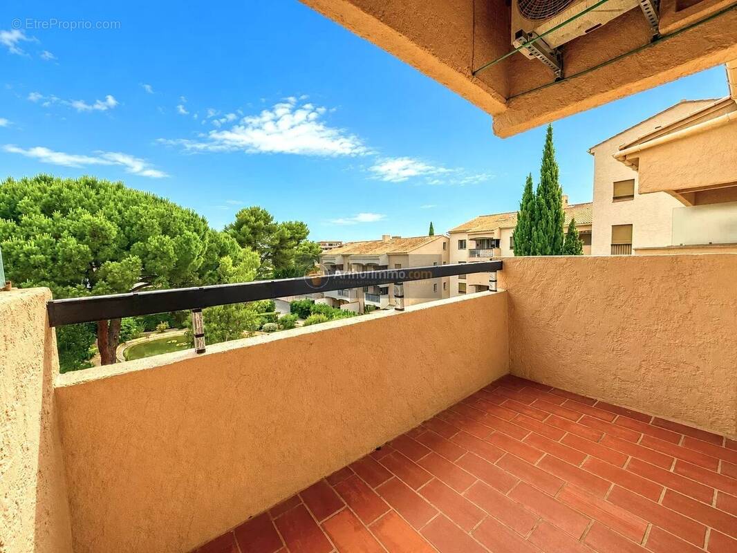 Appartement à FREJUS