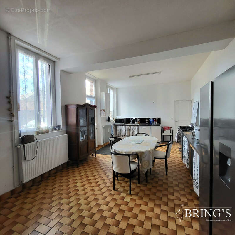 Maison à NONANCOURT