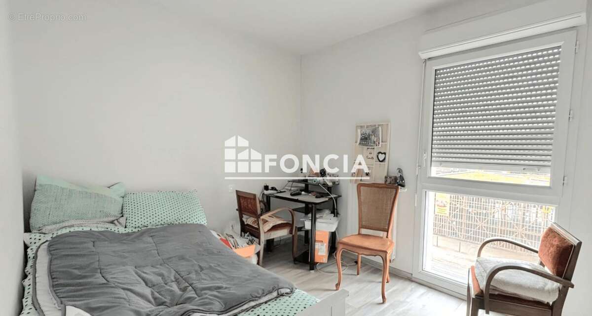 Appartement à BILLERE