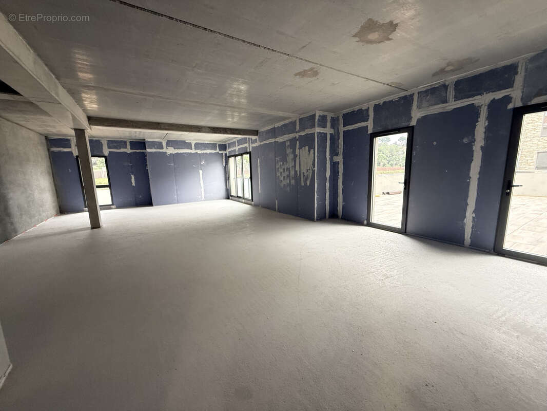 Commerce à SANARY-SUR-MER