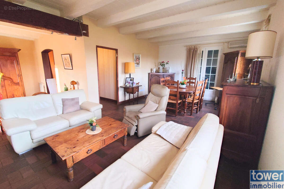 Maison à VILLEFRANCHE-DE-ROUERGUE