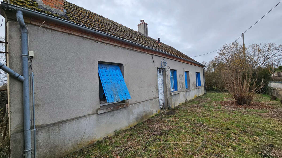 Maison à VIEURE
