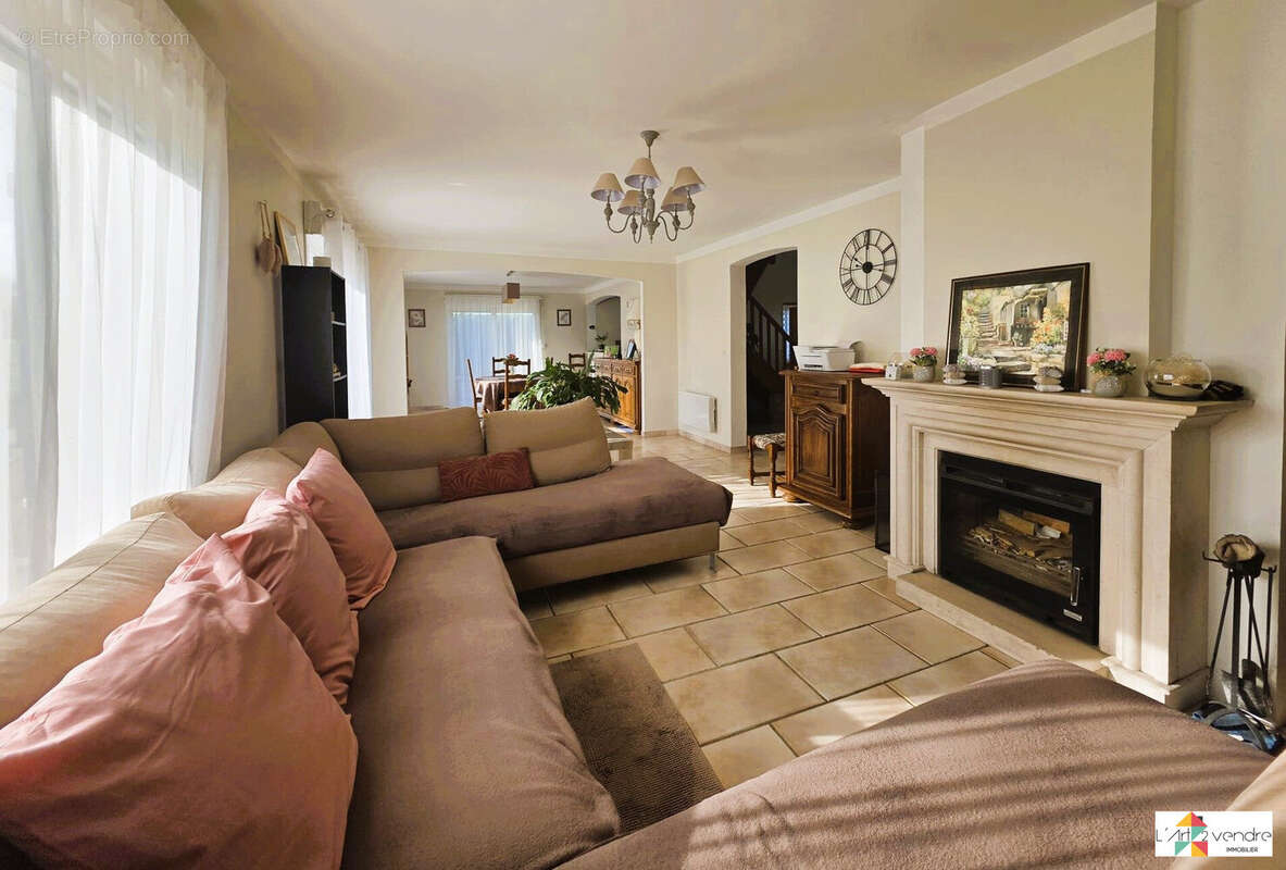 Maison à RESSONS-SUR-MATZ