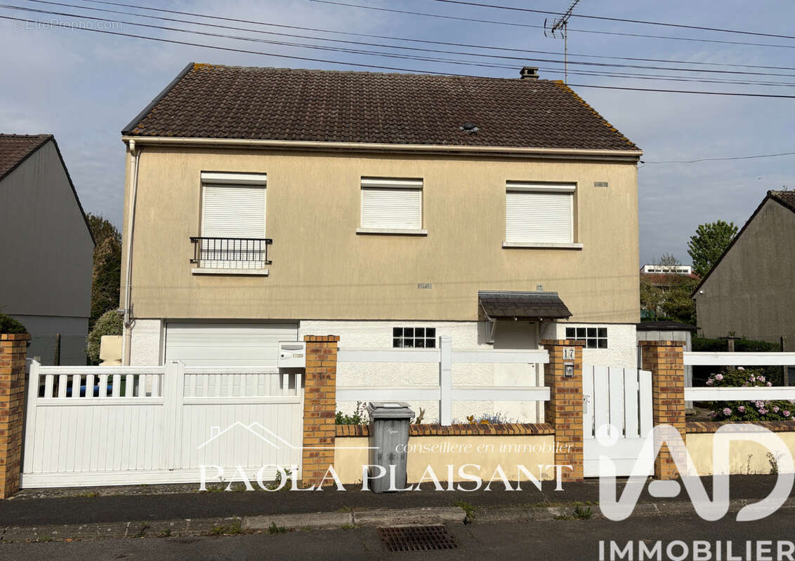 Photo 2 - Maison à MITRY-MORY