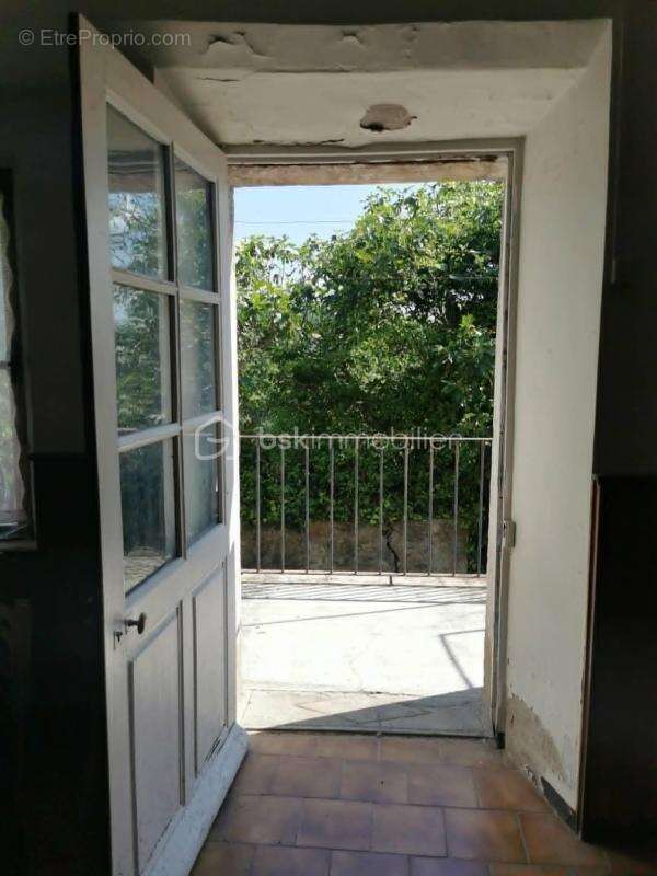 Appartement à THOARD