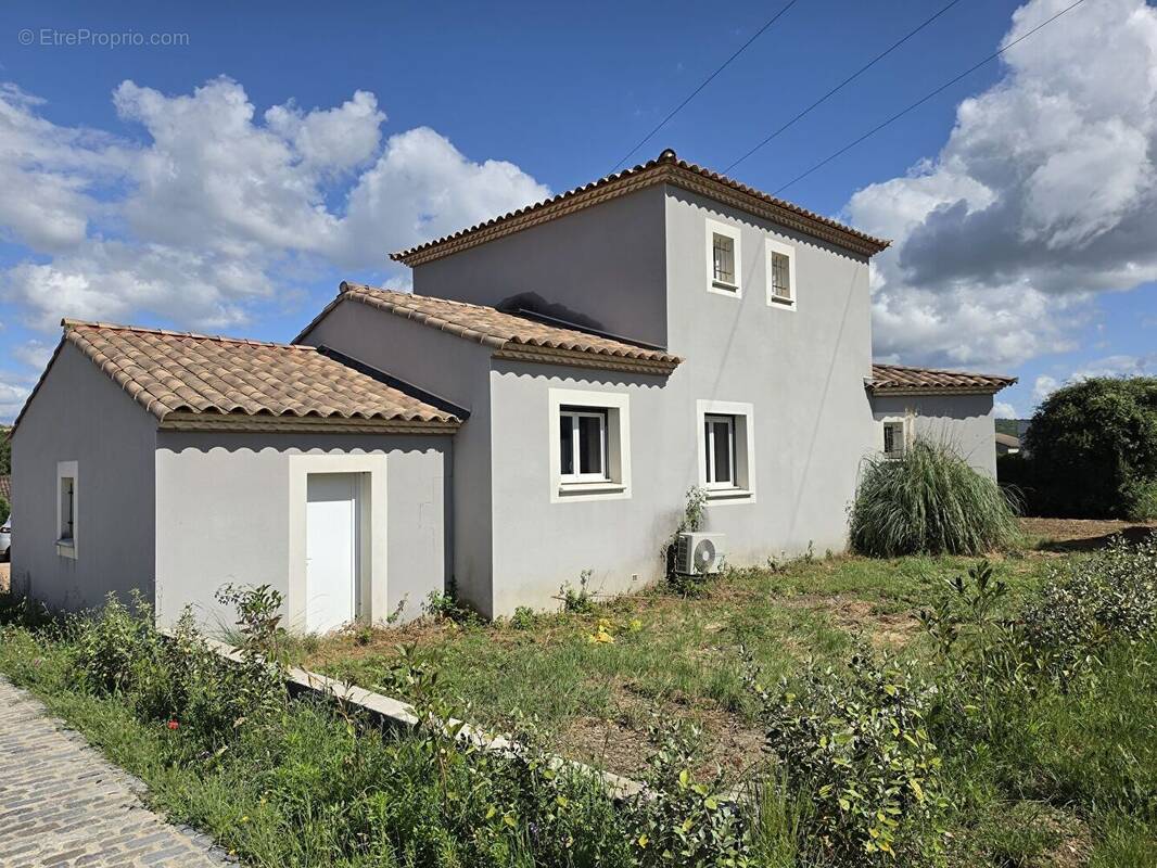 Maison à PRADONS