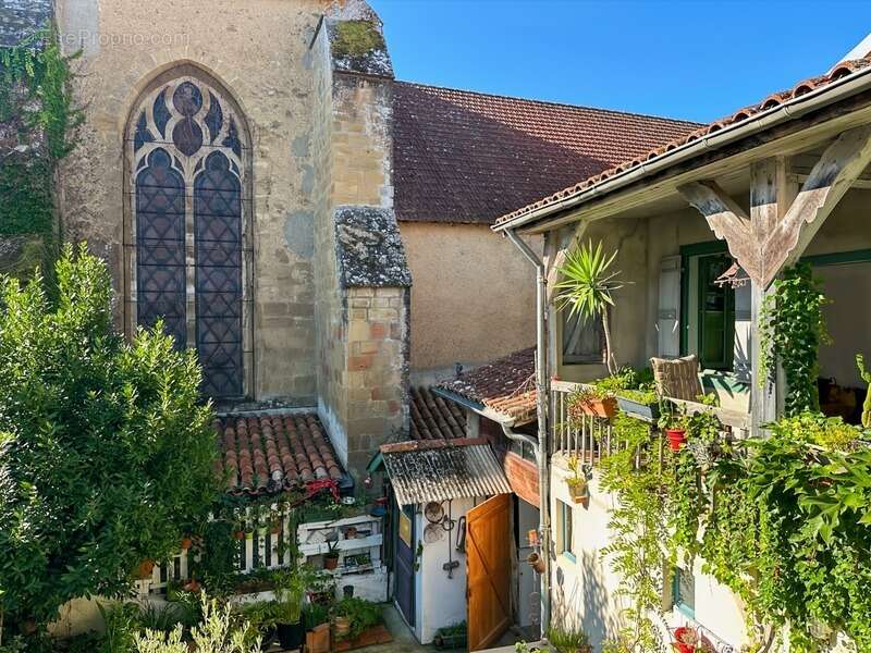 Maison à BASSOUES
