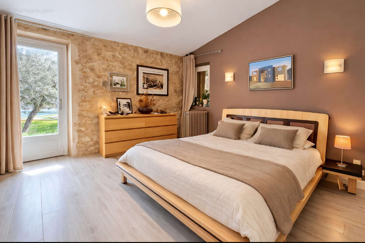 Maison à EYGALIERES