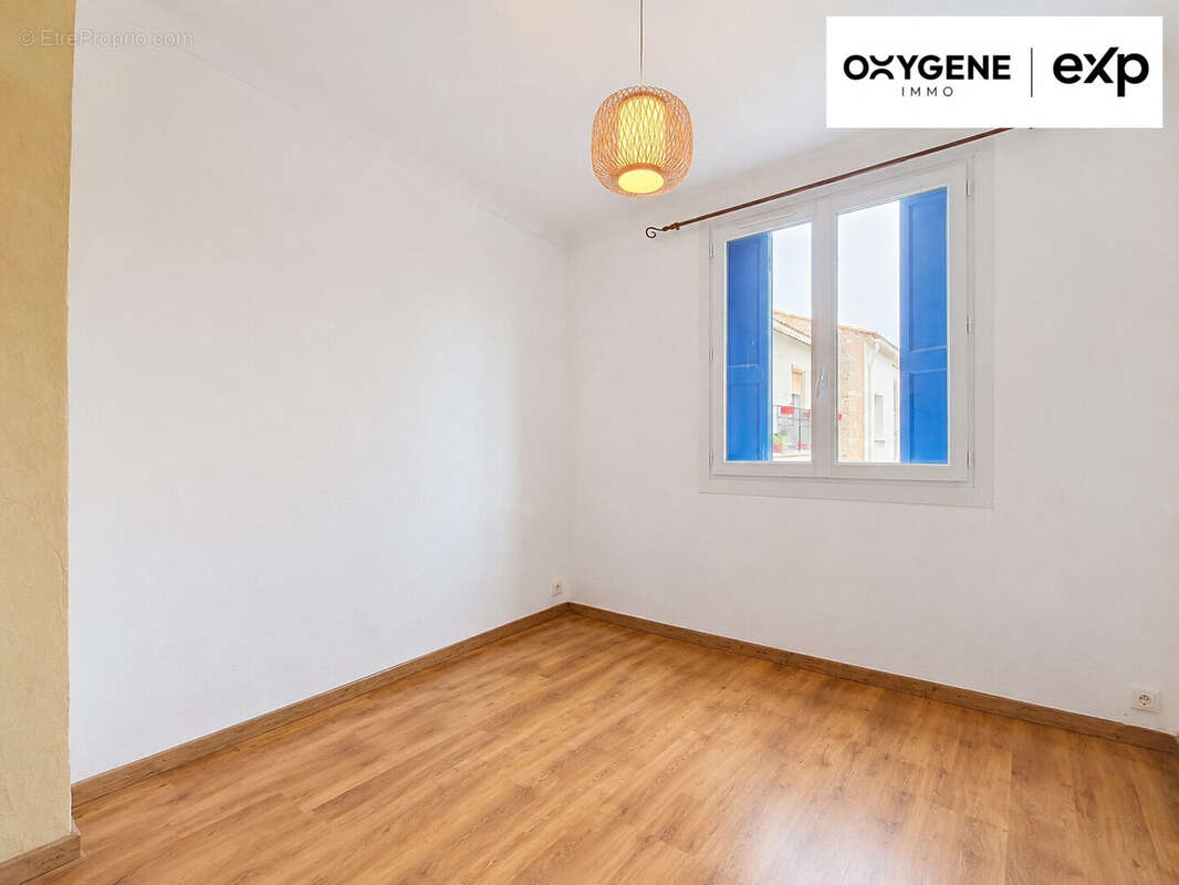 Maison 90 m² à Villeneuve-La-Riviere  - photo 6