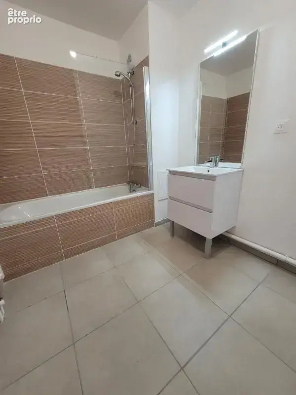 Marcq En Baroeul  Appartement T4 - photo 14