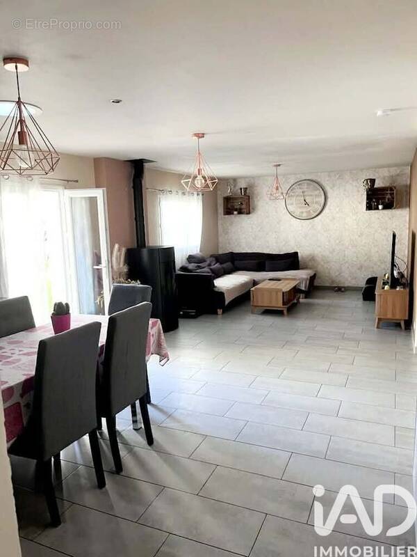 Photo 1 - Maison à CHAMBLY