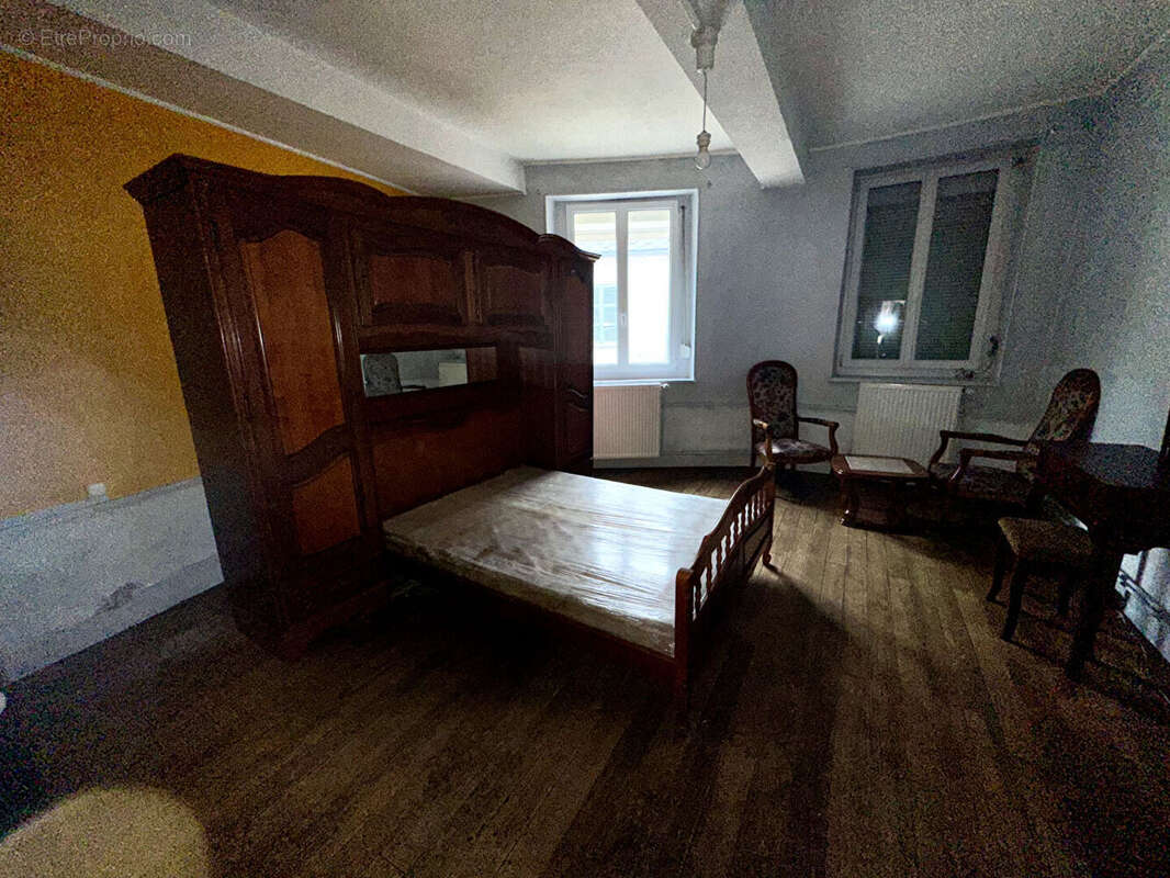 Maison à MARLE