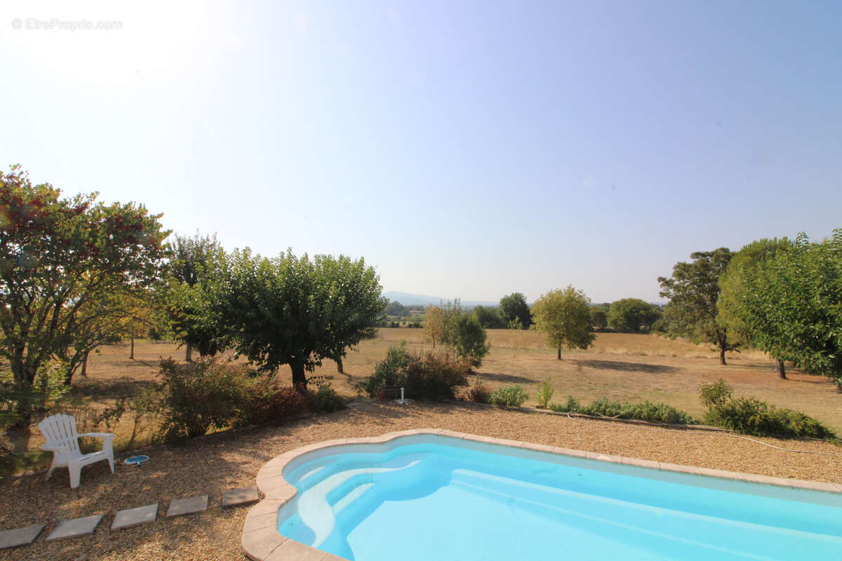 Maison à SAINT-JULIEN-DE-CASSAGNAS