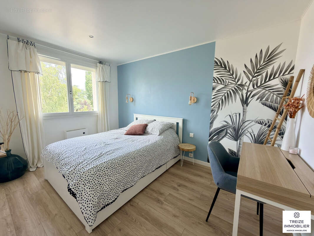 Appartement à REZE