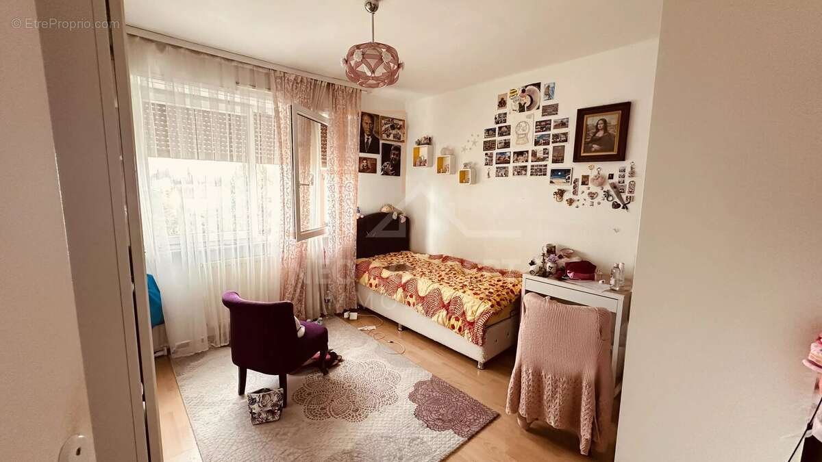 4 pièces 68m2 - cave, grenier, stationnement - photo 8